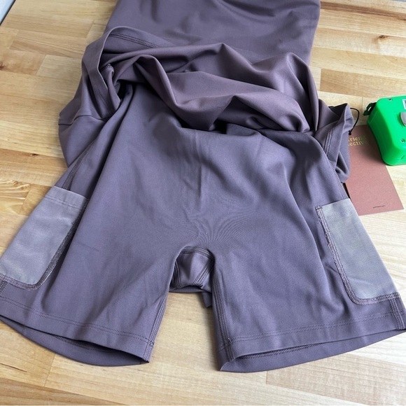 NEW Girlfriend Collective Lola Active Dress with Shorts Fog Brown Size XS - Picture 9 of 11